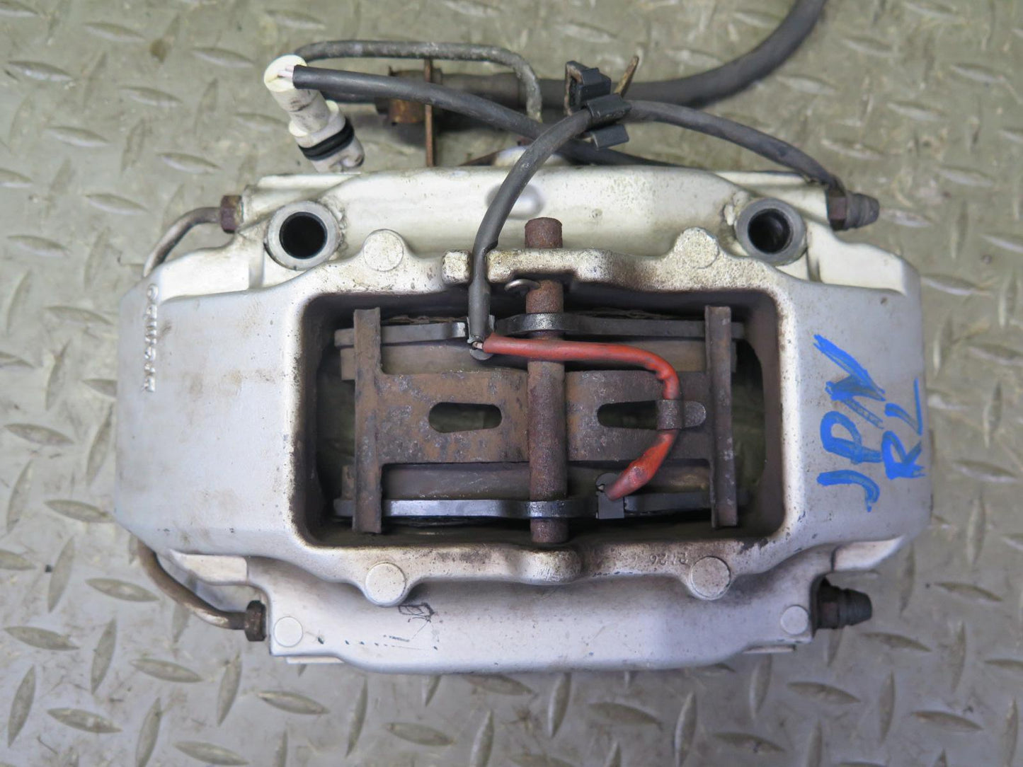 2000-2005 Porsche 911 Carrera 996 AWD Rear Left & Right Brembo Brake Caliper Set