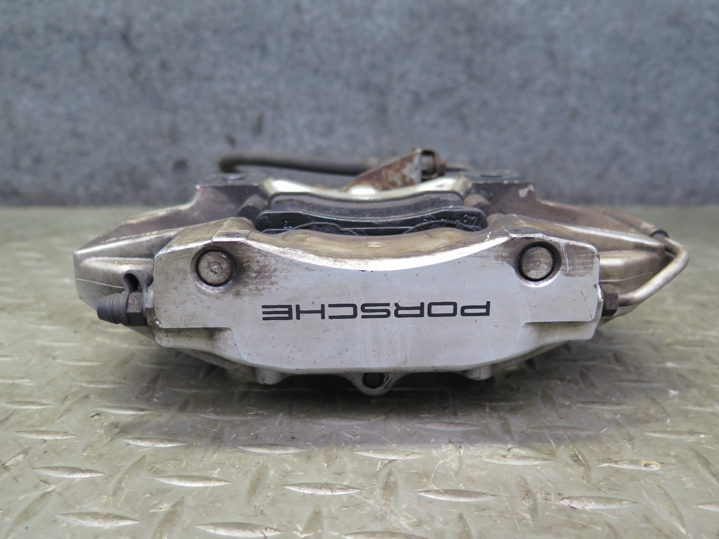 2000-2005 Porsche 911 Carrera 996 AWD Rear Left & Right Brembo Brake Caliper Set