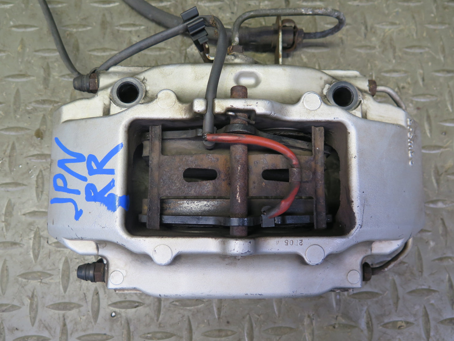 2000-2005 Porsche 911 Carrera 996 AWD Rear Left & Right Brembo Brake Caliper Set