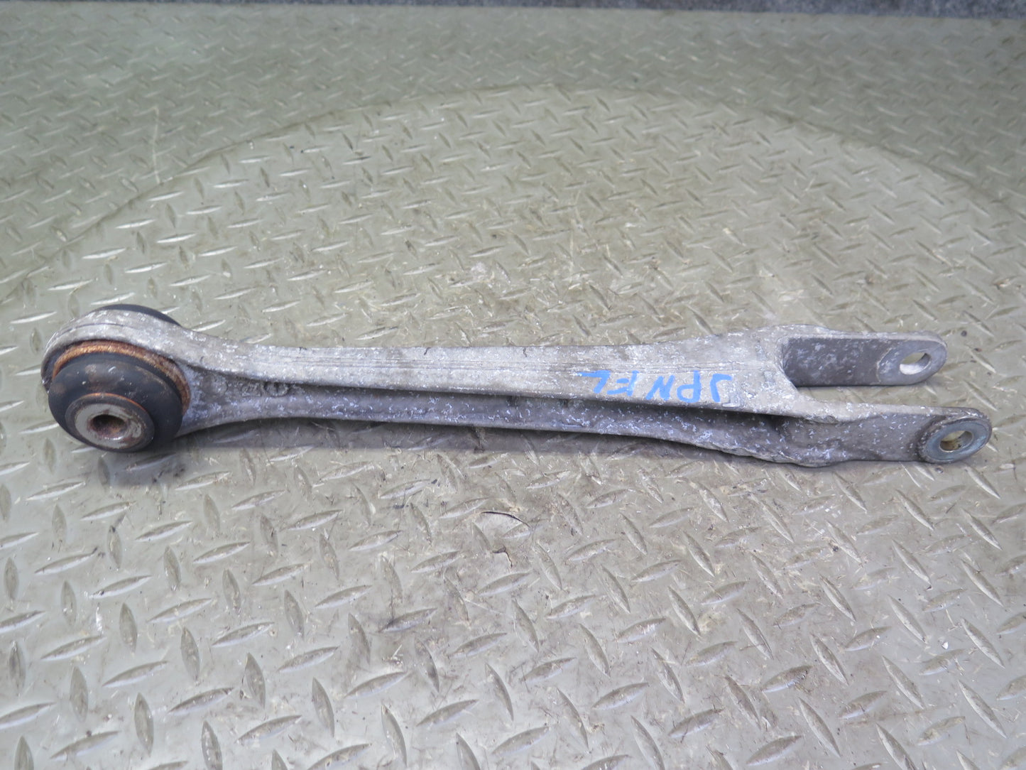 99-05 Porsche 911 996 Front Left Suspension Lower Control Arm Set of 2