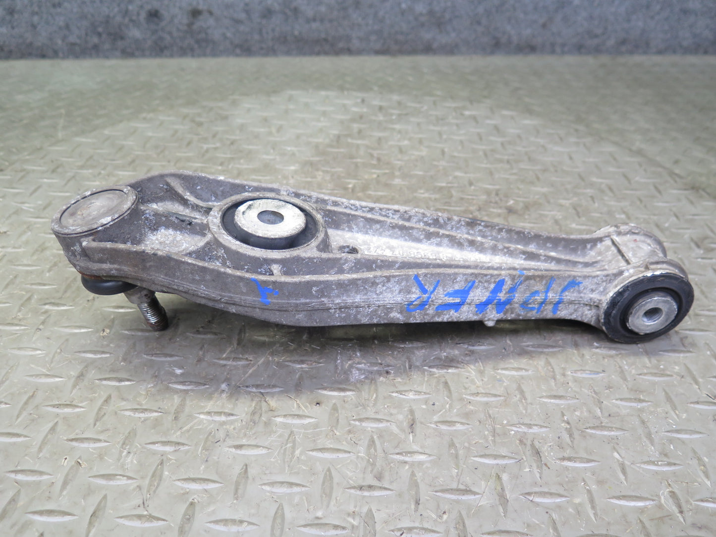 99-05 Porsche 911 996 Front Right Suspension Lower Control Arm Set of 2