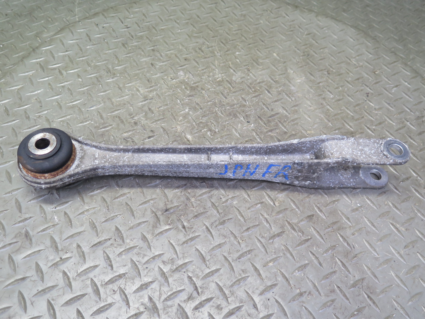 99-05 Porsche 911 996 Front Right Suspension Lower Control Arm Set of 2