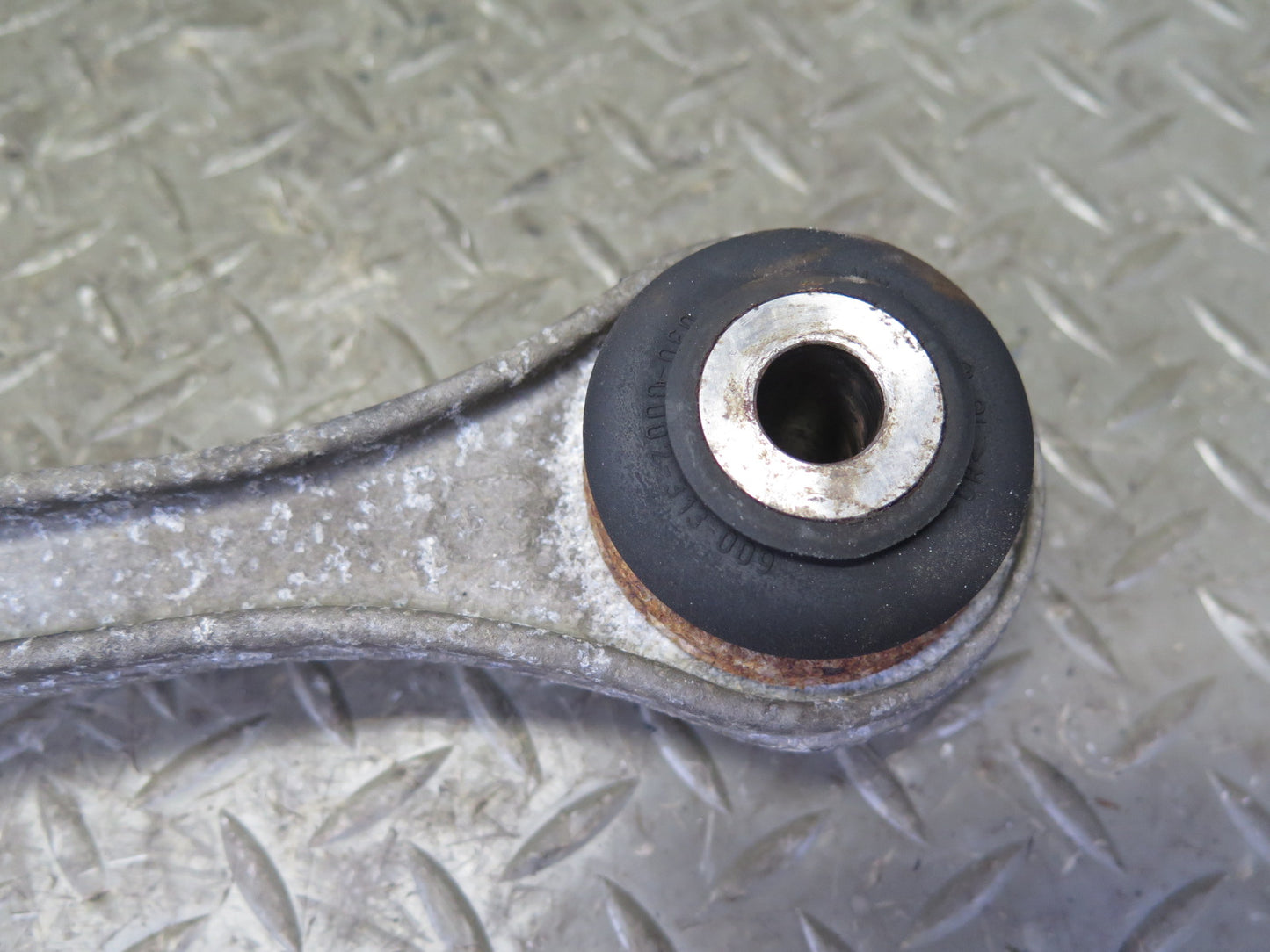 99-05 Porsche 911 996 Front Right Suspension Lower Control Arm Set of 2