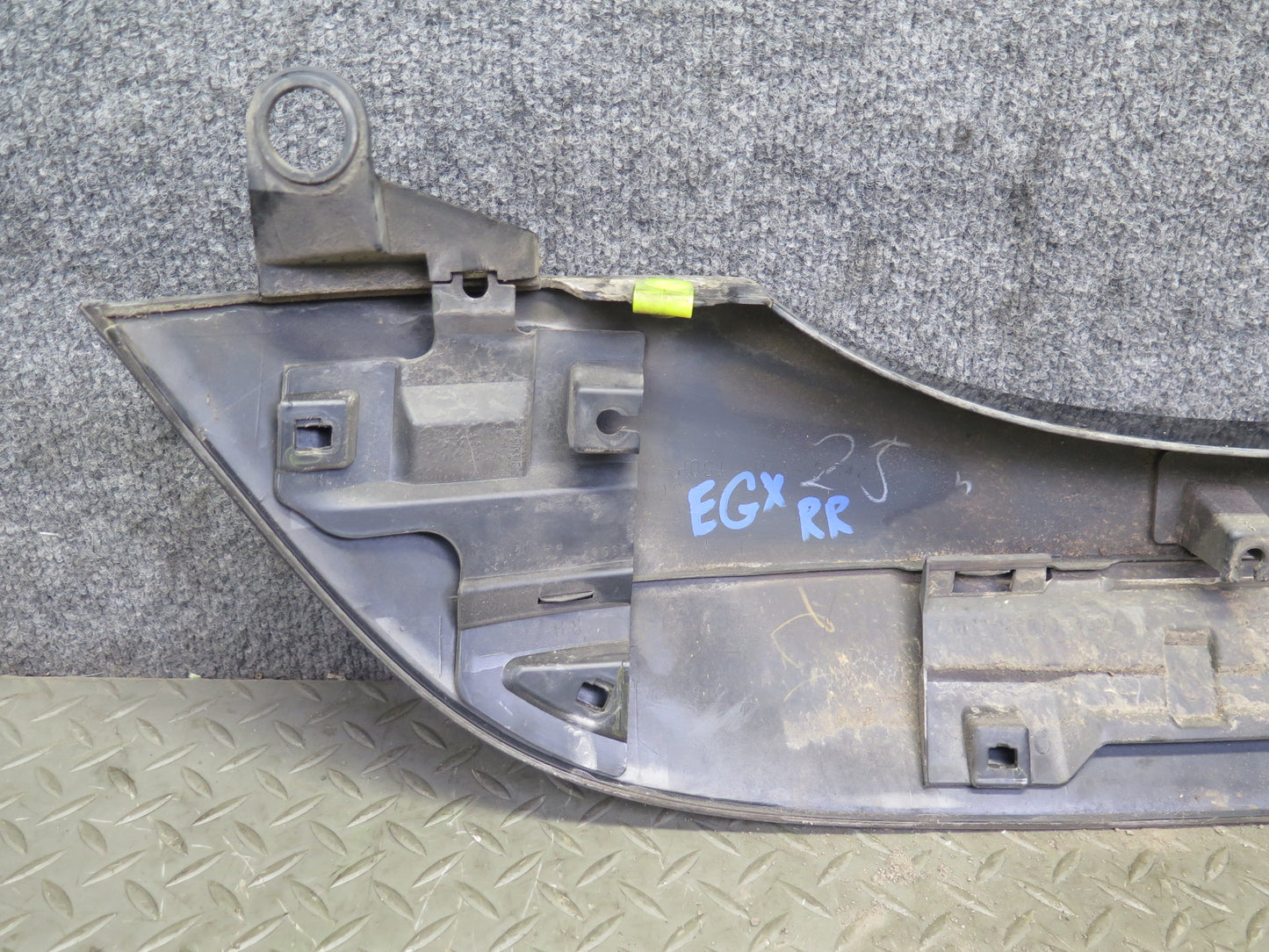 2003-2009 Lexus UZJ120L GX470 Rear Right Side Fender Flare Trim Molding Cover