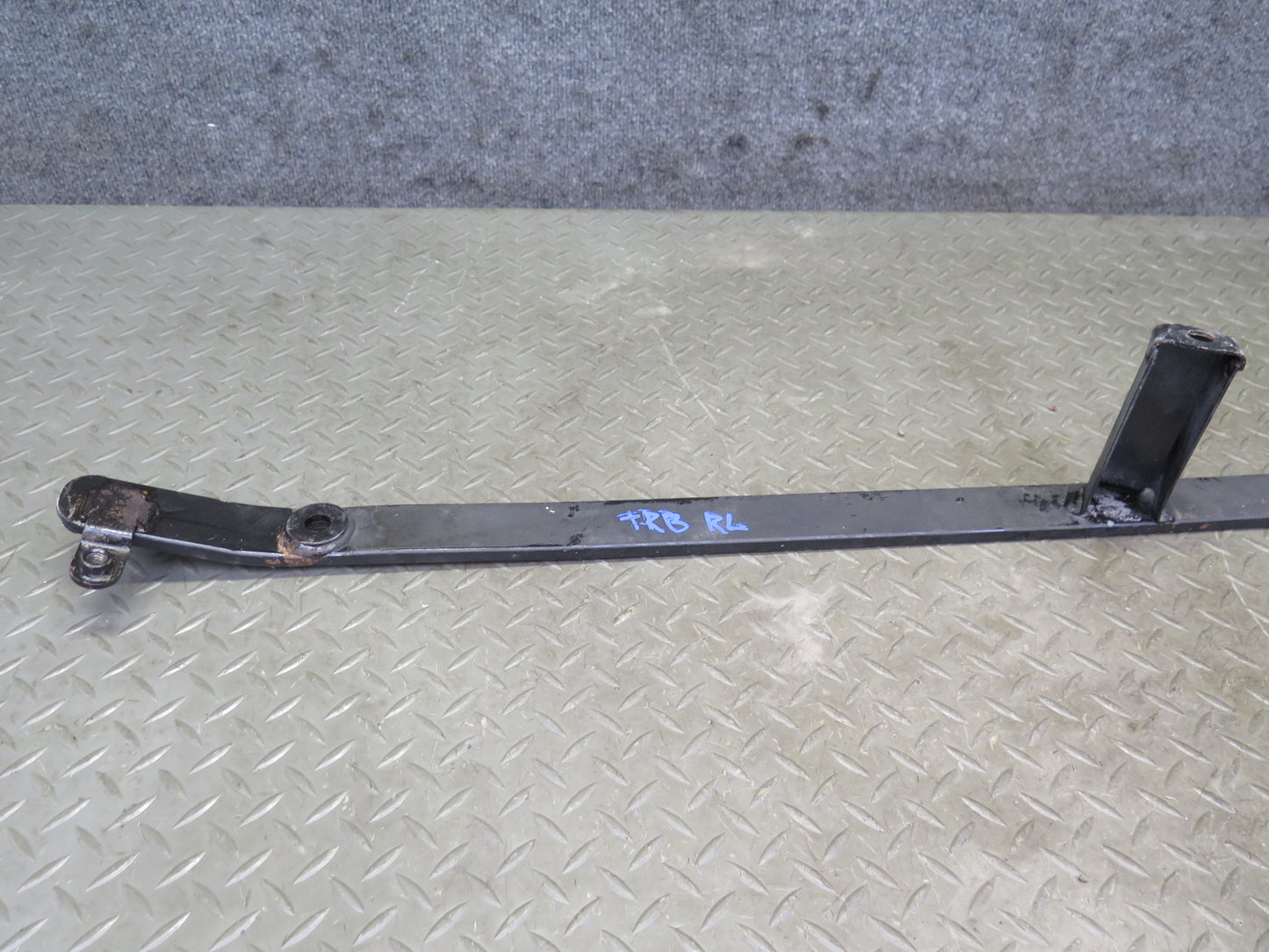 01-06 BMW E46 330ci Conv Rear Left & Right Vibration Absorber Pull Rod Set OEM