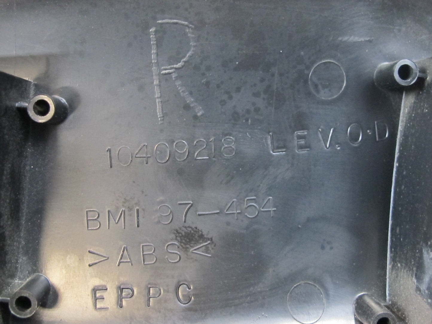 98-04 Chevrolet Corvette C5 Convert Right B-pillar Trim Cover Panel Black OEM