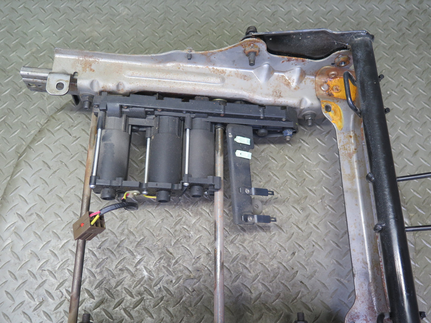 02-05 Ford Thunderbird Front Right Seat Lower Frame Track Rail w Motors OEM