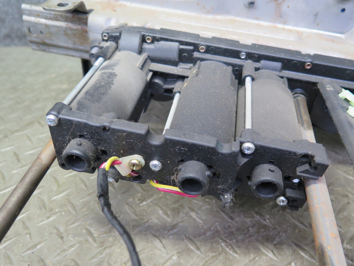 02-05 Ford Thunderbird Front Right Seat Lower Frame Track Rail w Motors OEM