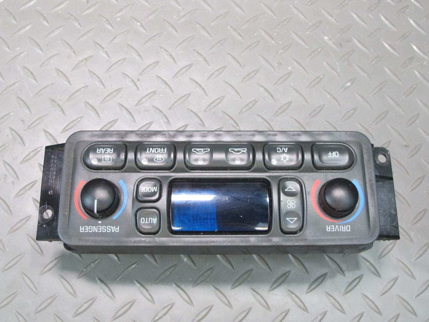 00-04 Chevrolet Corvette C5 A/C Climate Control Switch Panel 09380441 OEM