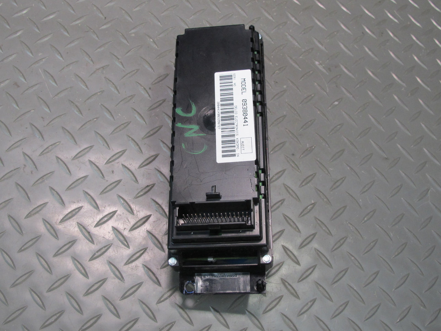 00-04 Chevrolet Corvette C5 A/C Climate Control Switch Panel 09380441 OEM