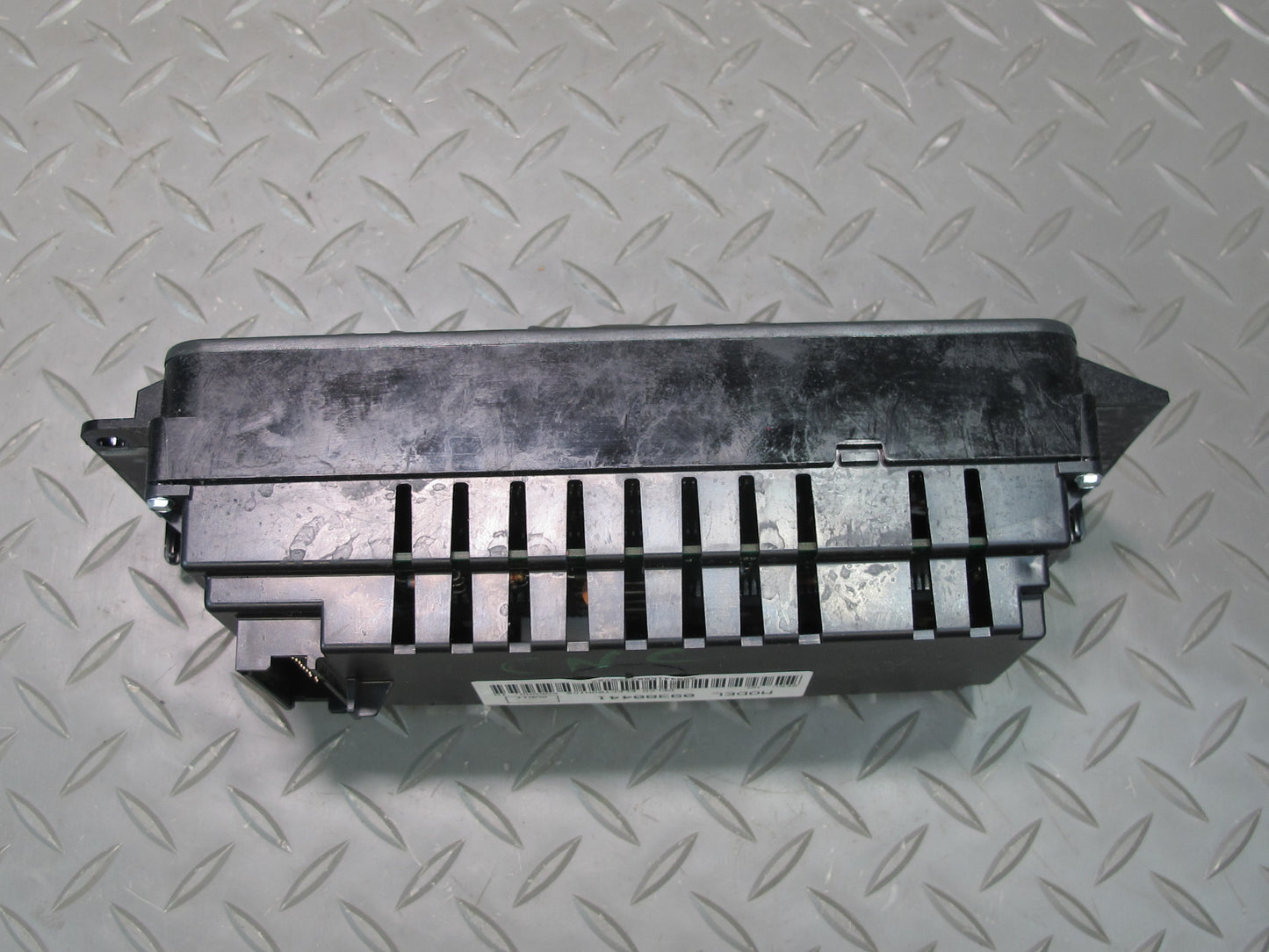 00-04 Chevrolet Corvette C5 A/C Climate Control Switch Panel 09380441 OEM