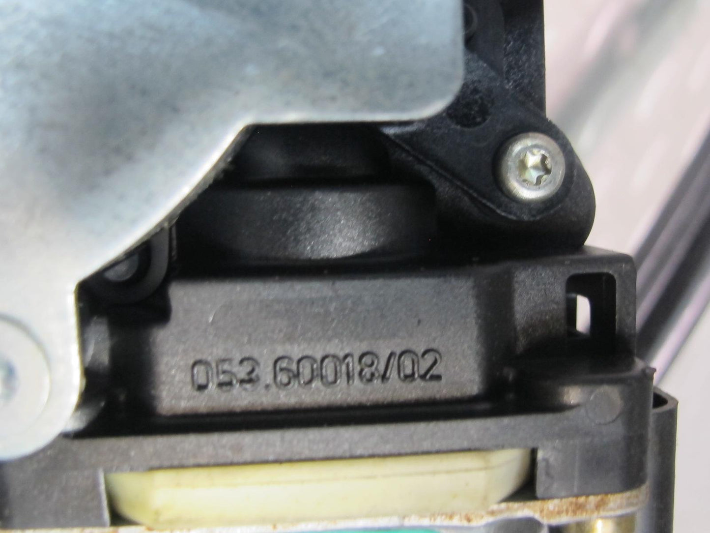 97-04 Chevrolet Corvette C5 Right Door Window Regulator w Motor 10446575 OEM