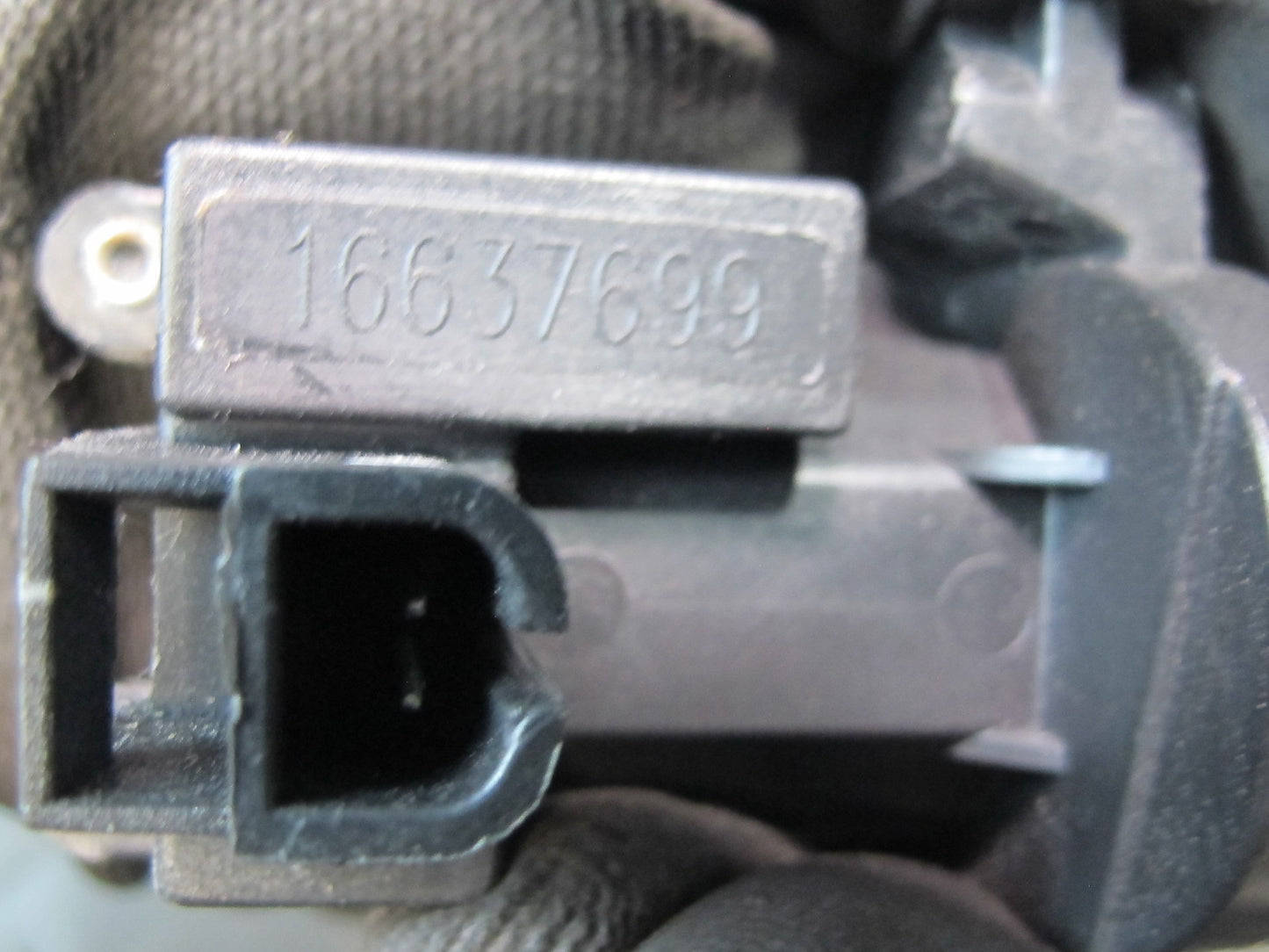 98-04 Chevrolet Corvette C5 Convertible Trunk Lock Latch Actuator OEM