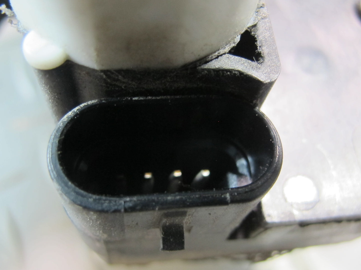 00-04 Chevrolet Corvette C5 Right Door Lock Latch Actuator w Cables OEM