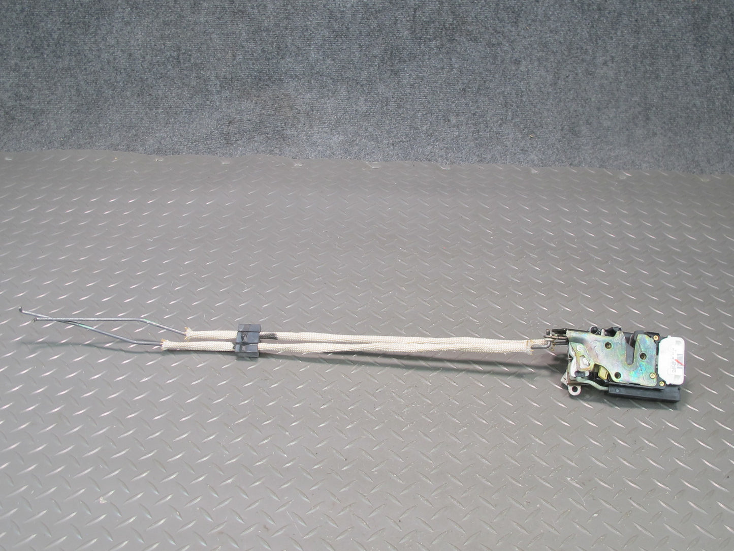 00-04 Chevrolet Corvette C5 Right Door Lock Latch Actuator w Cables OEM