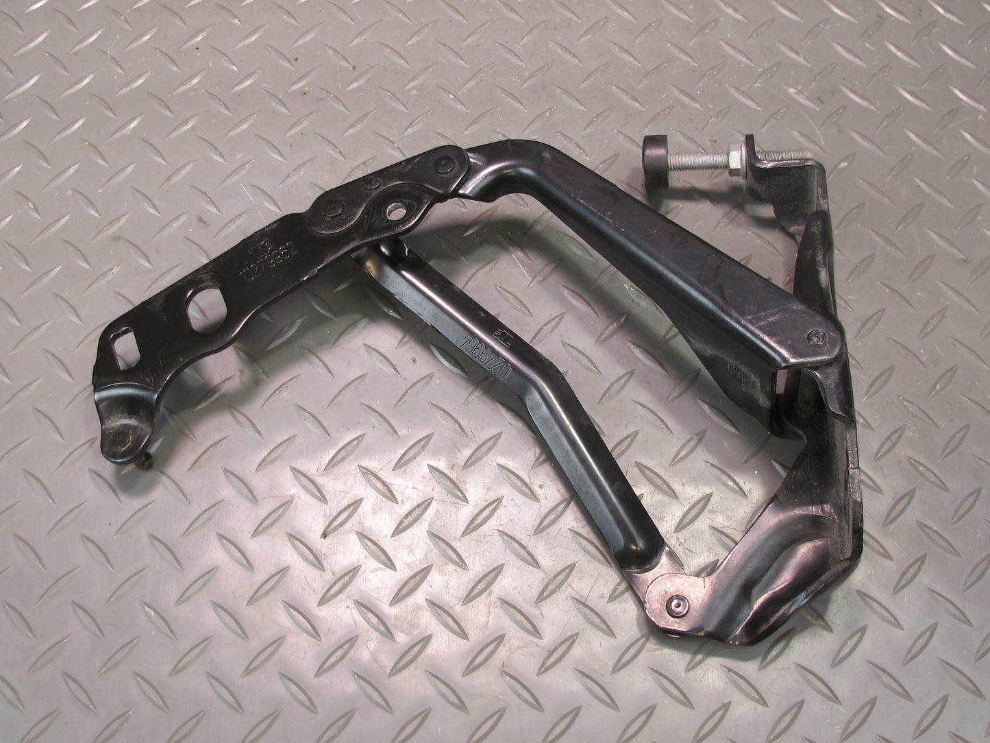 97-04 Chevrolet Corvette C5 Front Left & Right Side Hood Hinge Set OEM