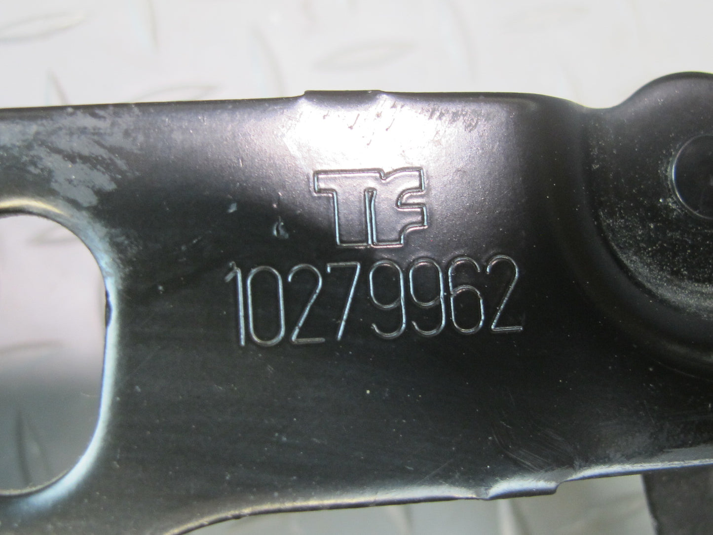 97-04 Chevrolet Corvette C5 Front Left & Right Side Hood Hinge Set OEM