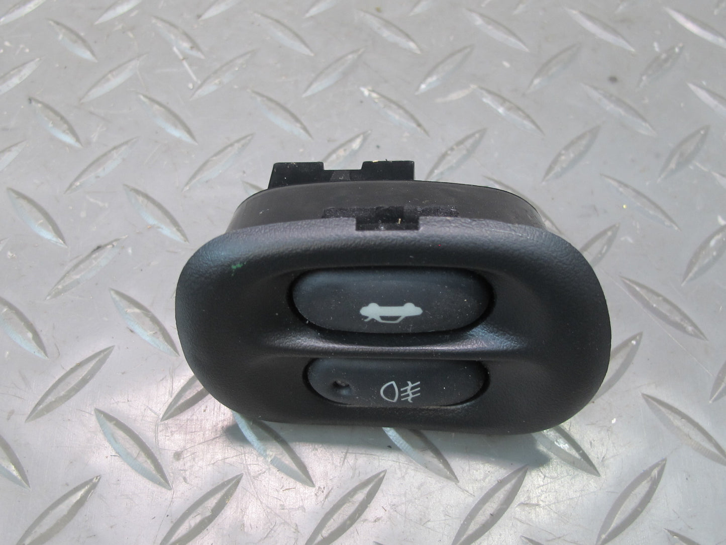 97-04 Chevrolet Corvette C5 Fog Light Trunk Open Switch Button 12135155 OEM