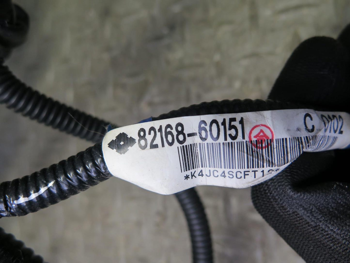 04-09 Lexus UZJ120L GX470 Front Left Driver Side Seat Track Frame W/ Motor