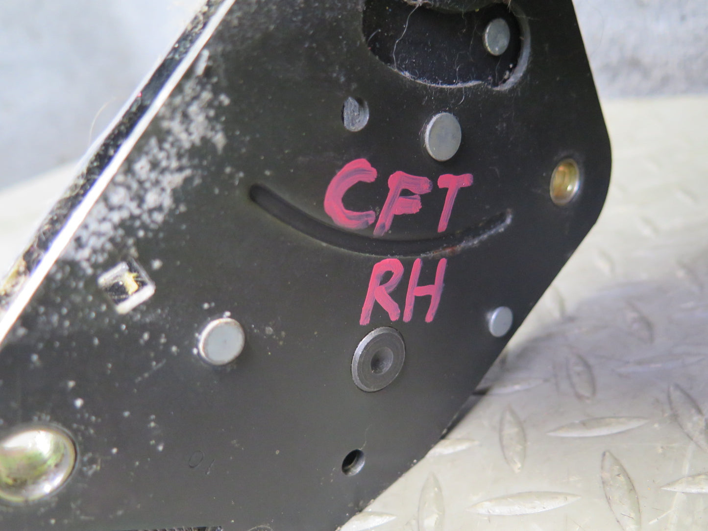 02-05 Ford Thunderbird Front Right Leather Heat Seat Upper Cushion Light OAK OEM