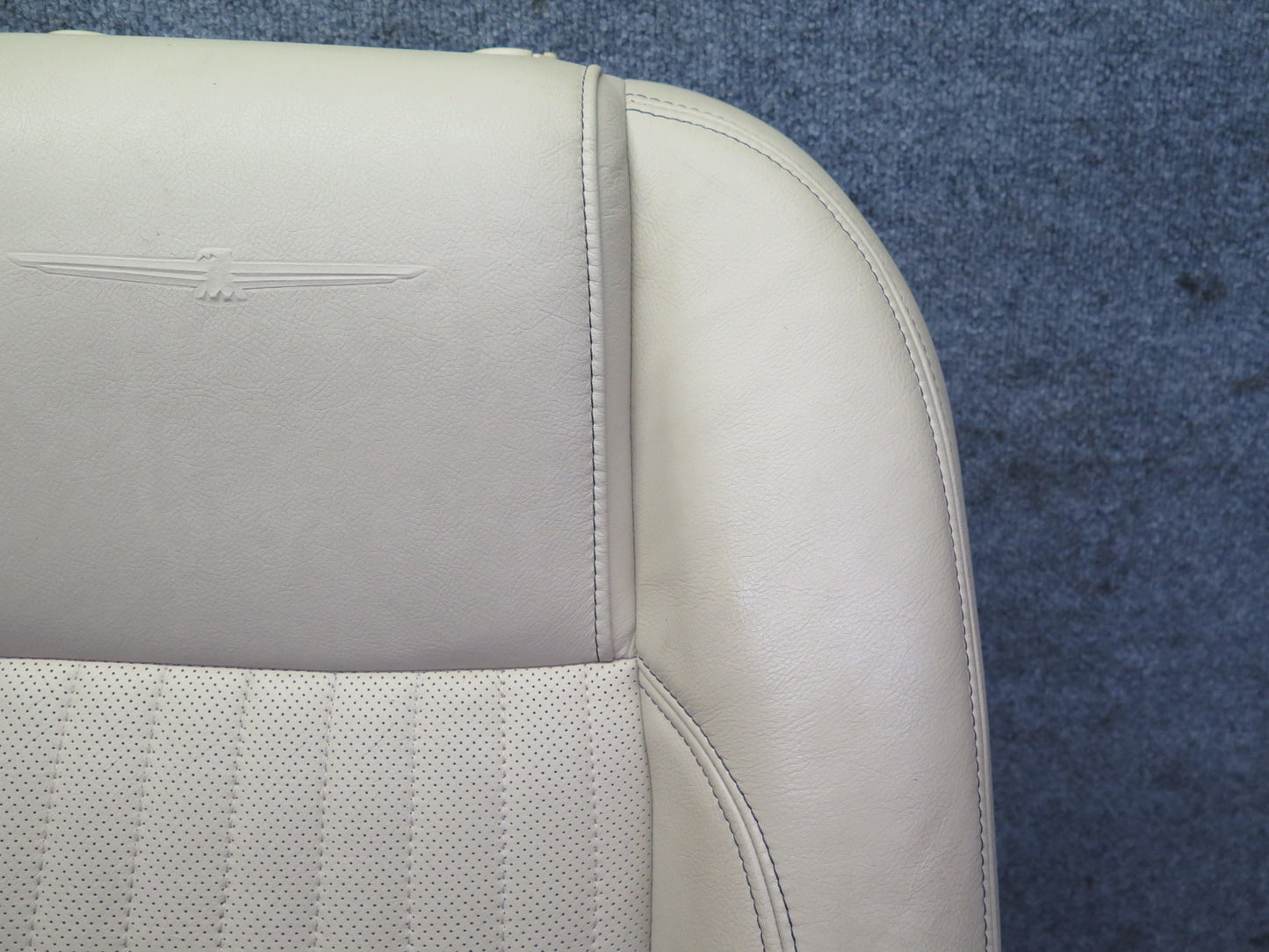 02-05 Ford Thunderbird Front Right Leather Heat Seat Upper Cushion Light OAK OEM