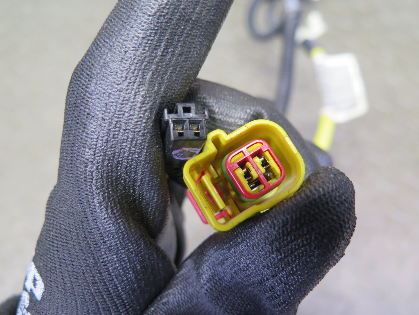 02-05 Ford Thunderbird Front Right Leather Heat Seat Upper Cushion Light OAK OEM