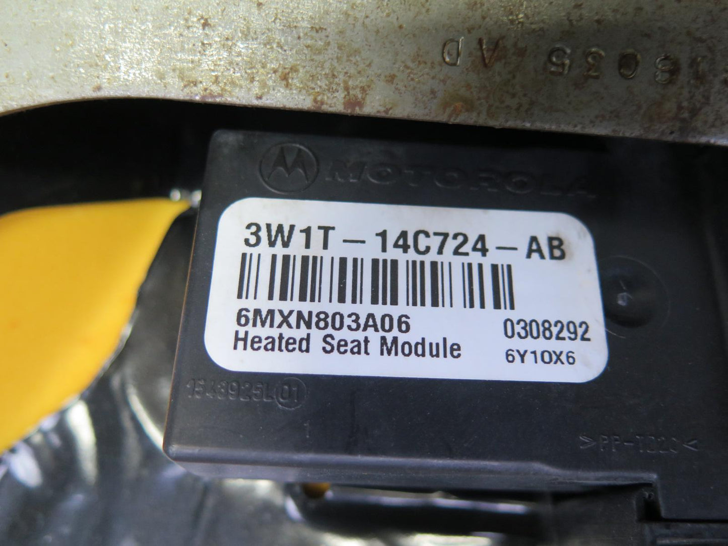 02-05 Ford Thunderbird Front Right Leather Heat Seat Lower Cushion Light OAK OEM