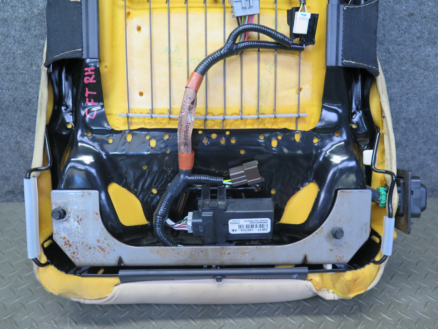 02-05 Ford Thunderbird Front Right Leather Heat Seat Lower Cushion Light OAK OEM