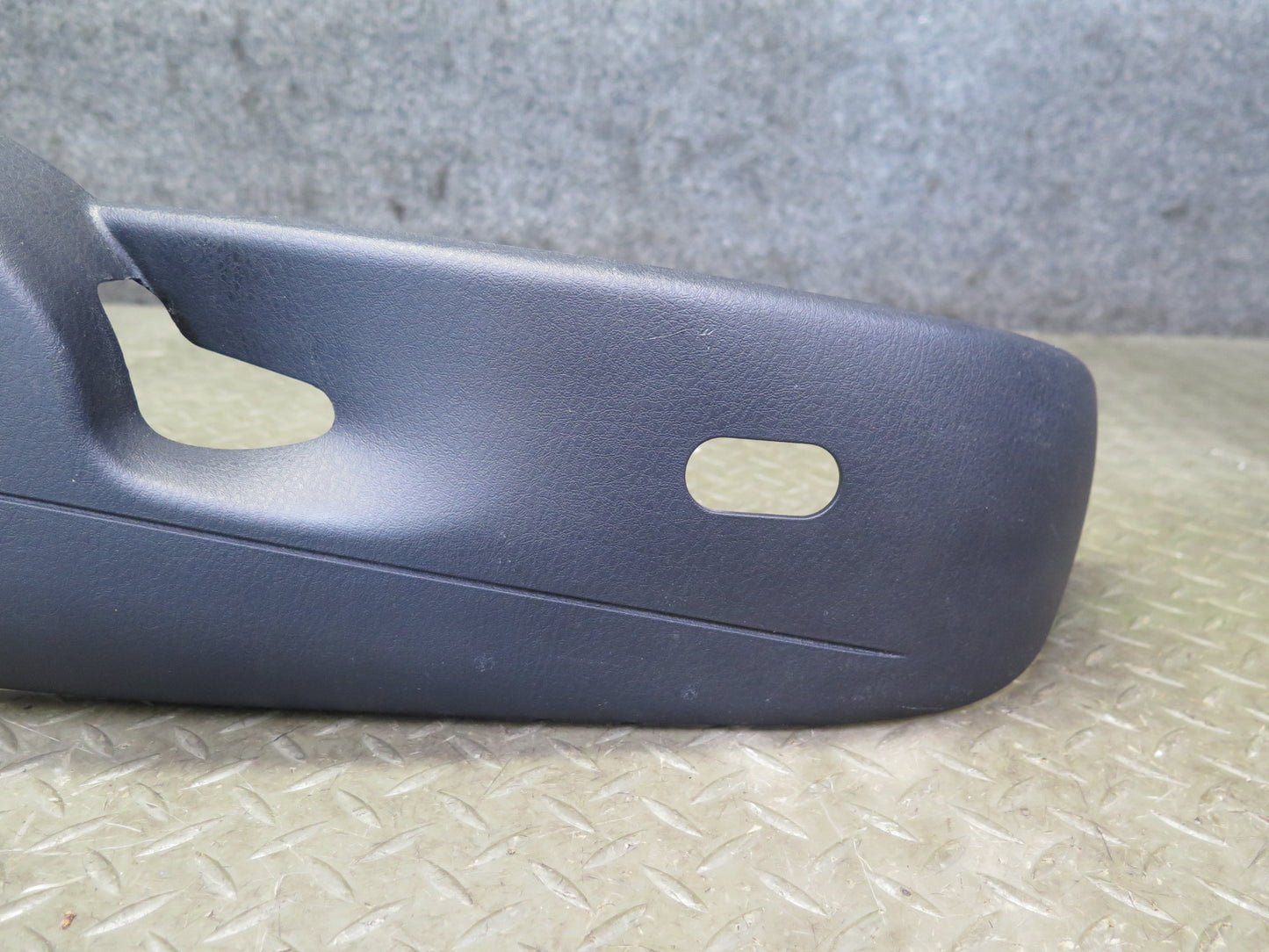 02-05 Ford Thunderbird Front Right Seat Trim Cover Panel Black OEM