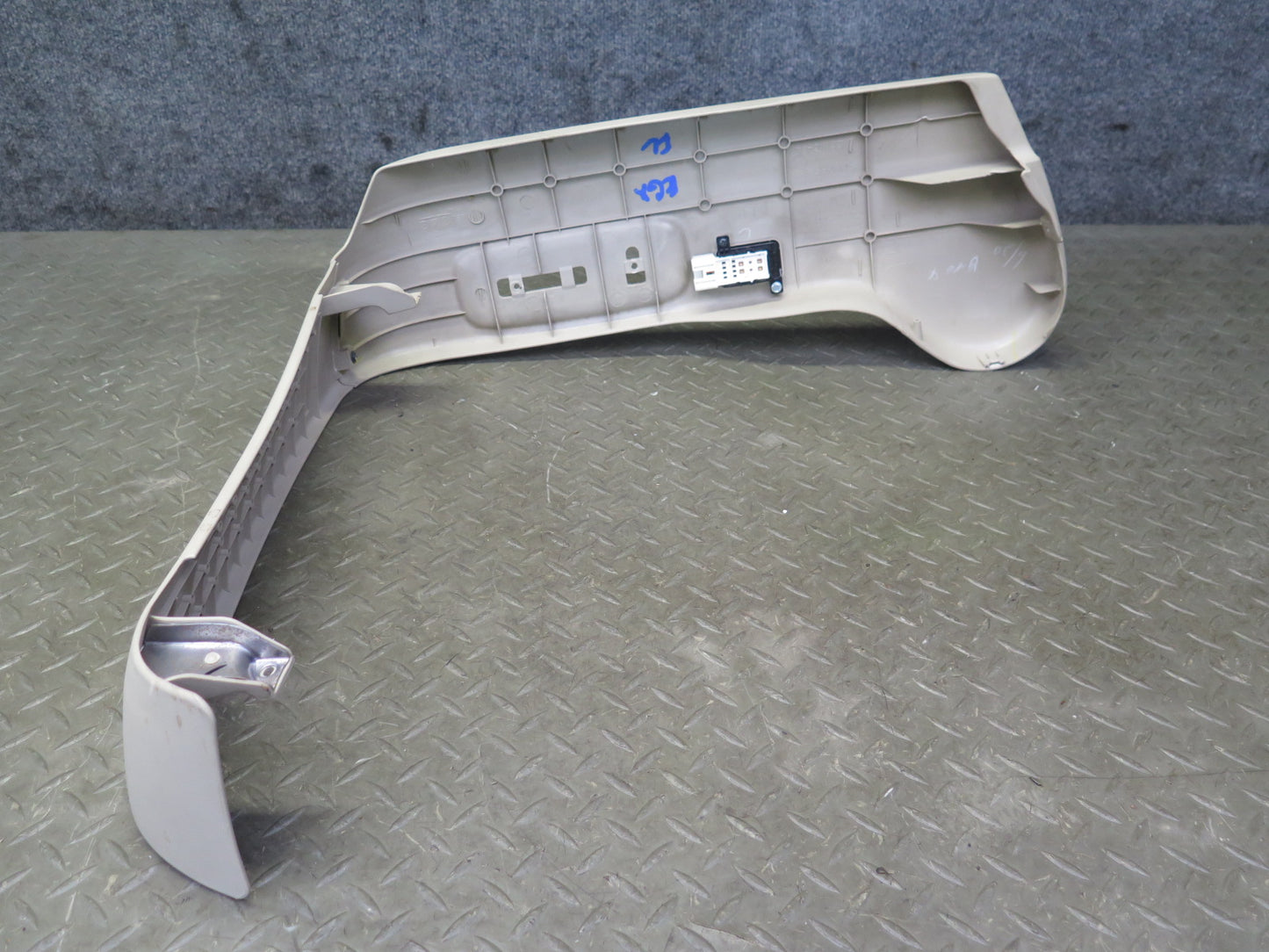 2005-2007 Lexus UZJ120L GX470 Front Left Seat Switch Lower Trim Cover Panel