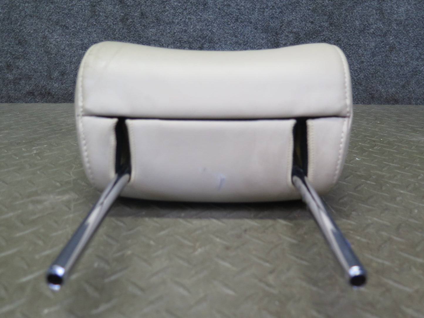 2003-2009 Lexus UZJ120L GX470 Front Left & Right Side Headrest Set Ivory