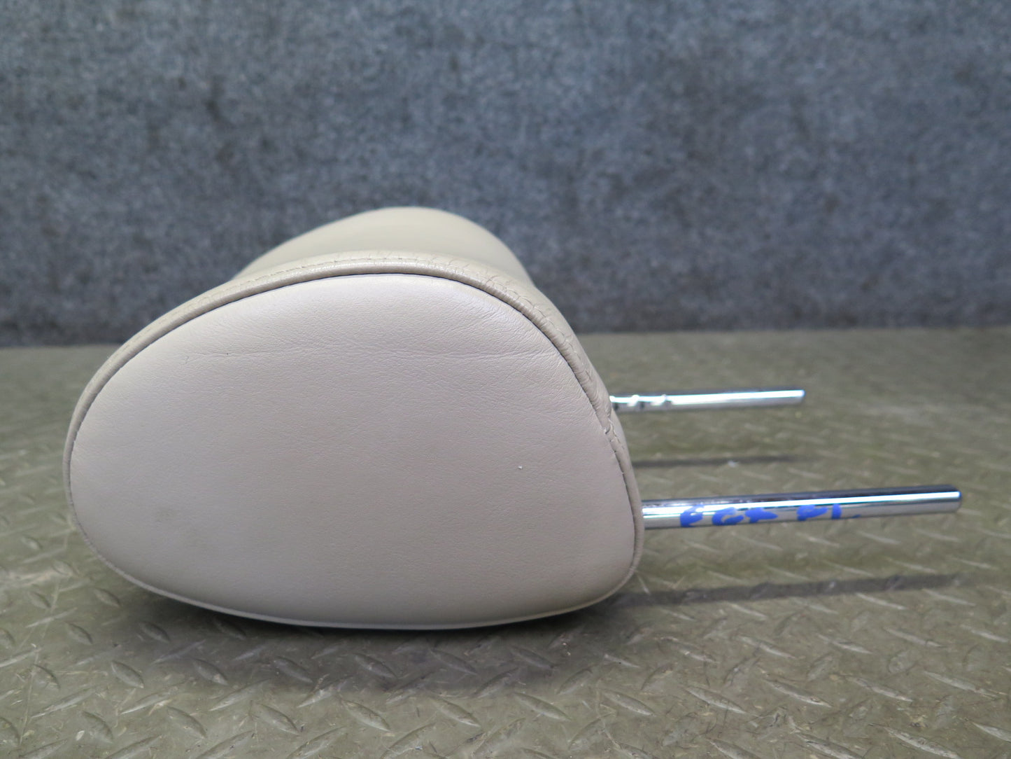 2003-2009 Lexus UZJ120L GX470 Front Left & Right Side Headrest Set Ivory