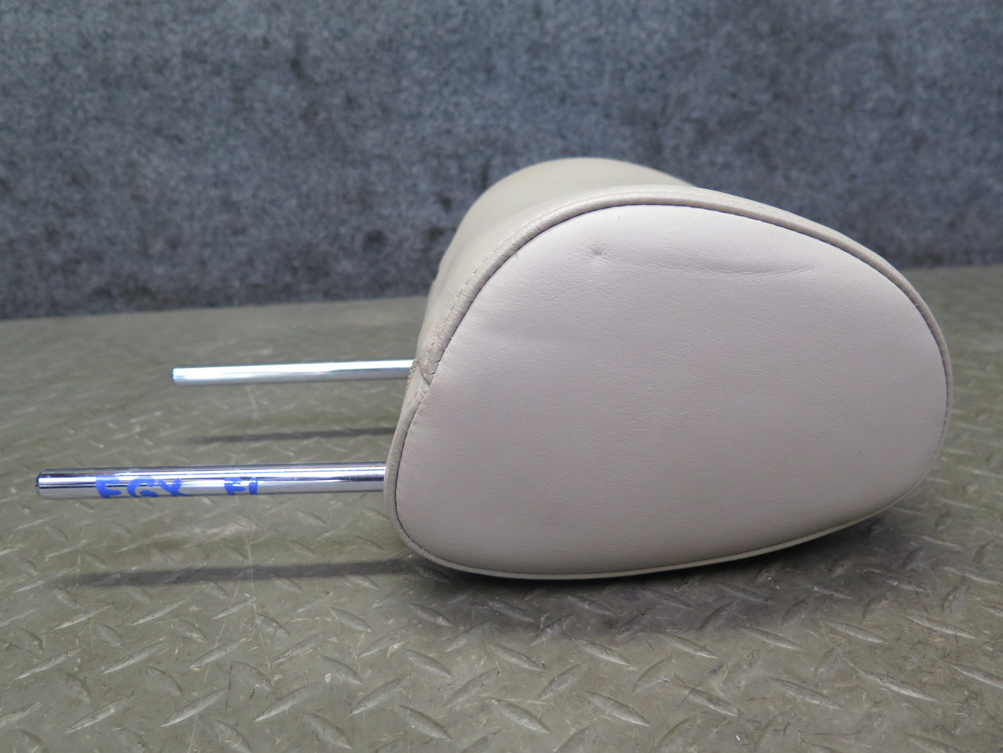 2003-2009 Lexus UZJ120L GX470 Front Left & Right Side Headrest Set Ivory