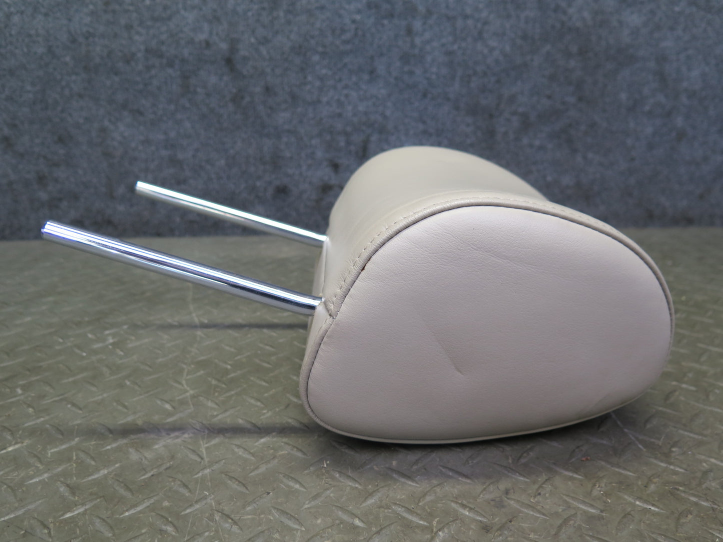 2003-2009 Lexus UZJ120L GX470 Front Left & Right Side Headrest Set Ivory