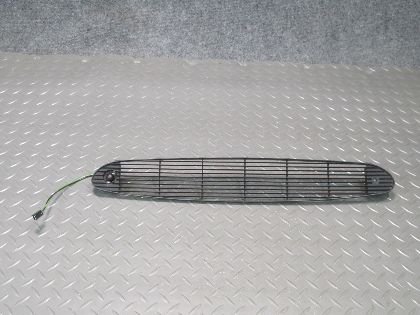 97-04 Chevrolet Corvette C5 Set of 4 Dash Front Left & Right Air Vent Grille OEM