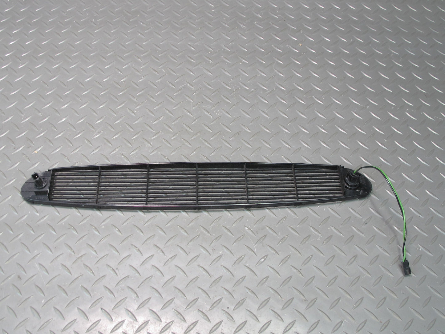 97-04 Chevrolet Corvette C5 Set of 4 Dash Front Left & Right Air Vent Grille OEM