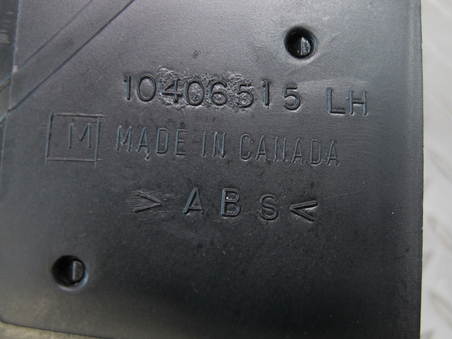 97-04 Chevrolet Corvette C5 Set of 4 Dash Front Left & Right Air Vent Grille OEM