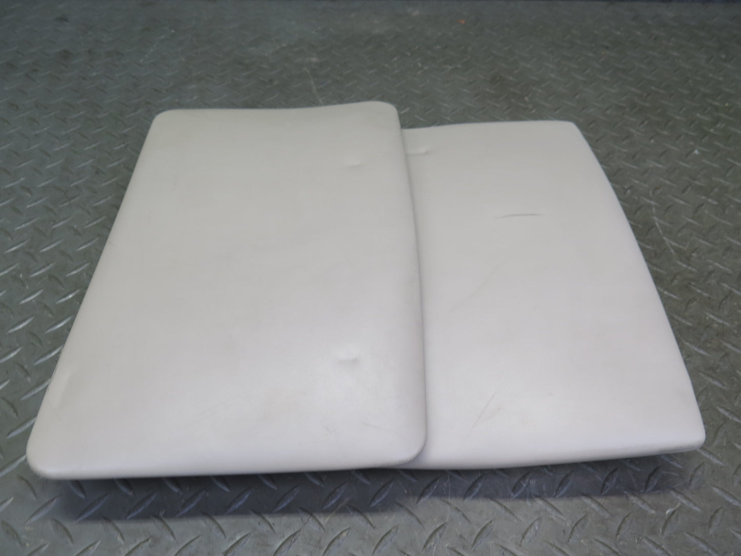 2003-2009 Lexus UZJ120L GX470 Front Right Side Seat Back Cover Panel Ivory