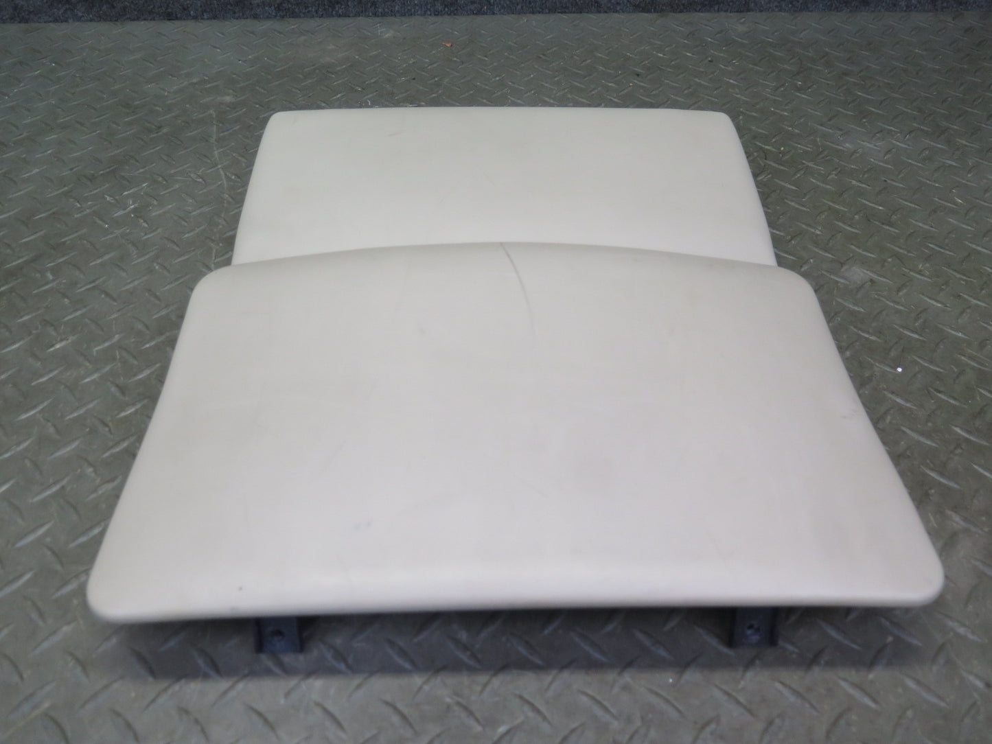 2003-2009 Lexus UZJ120L GX470 Front Left Side Seat Back Cover Panel Ivory