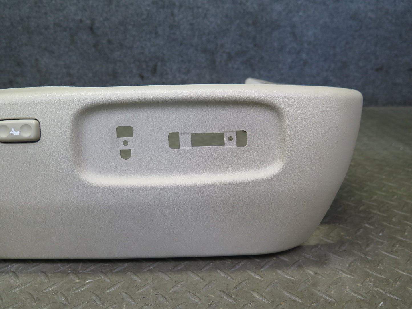 2005-2007 Lexus UZJ120L GX470 Front Right Seat Switch Lower Trim Cover Panel