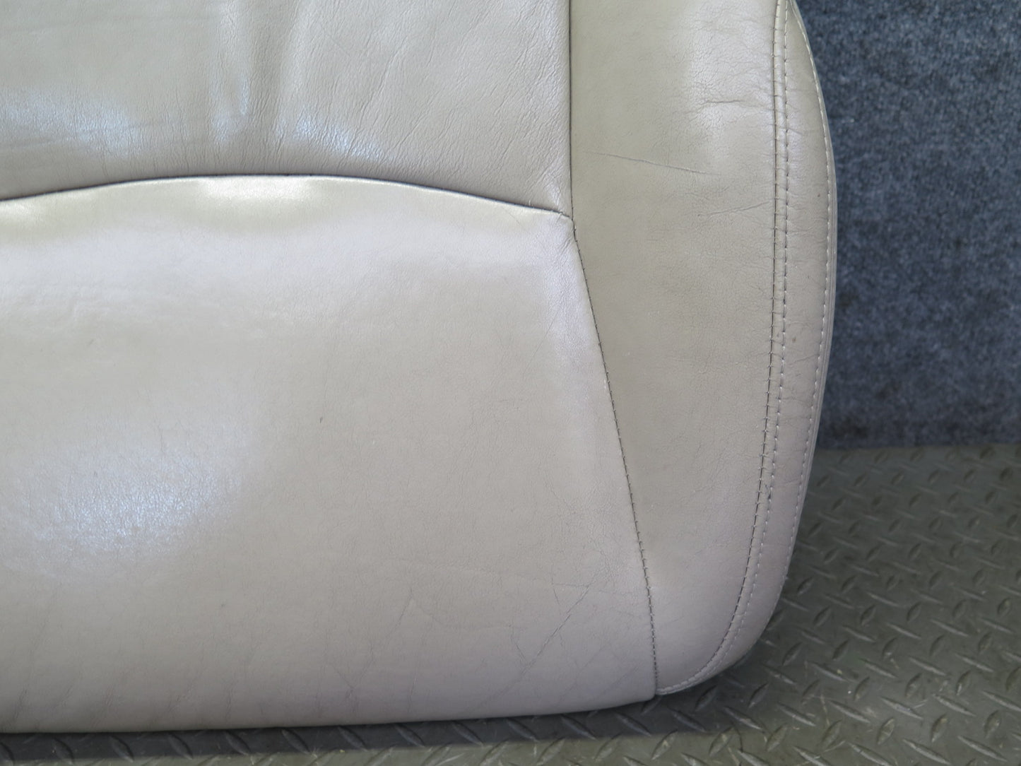 2005-2009 Lexus UZJ120L GX470 Front Right Side Seat Lower Leather Cushion