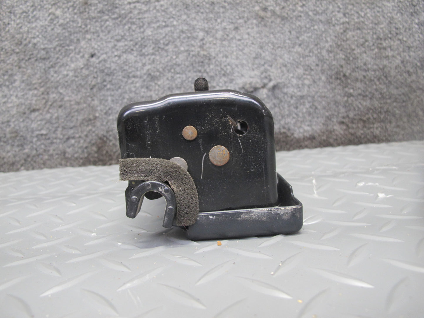 2003-2009 Lexus UZJ120L GX470 Rear 3RD Third ROW Right & Left Side Seat Lock Set