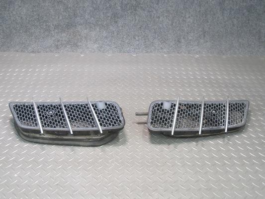 03-12 Mercedes R230 Sl-class Set of 2 Front Left & Right Hood Vent Grille OEM
