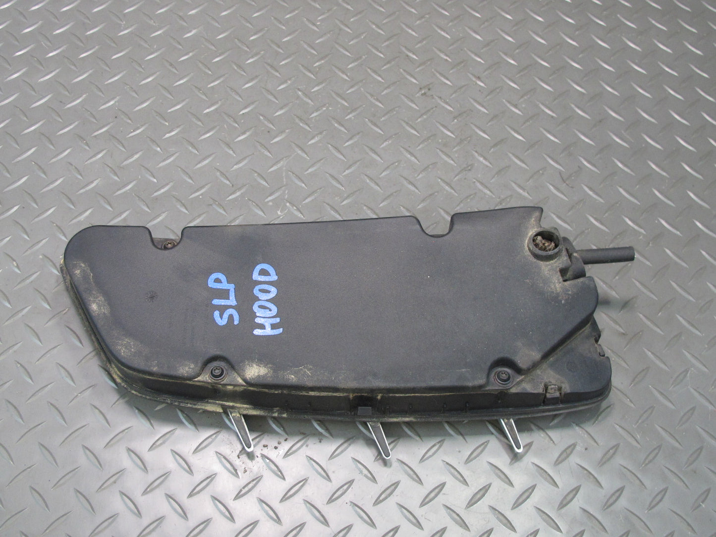 03-12 Mercedes R230 Sl-class Set of 2 Front Left & Right Hood Vent Grille OEM