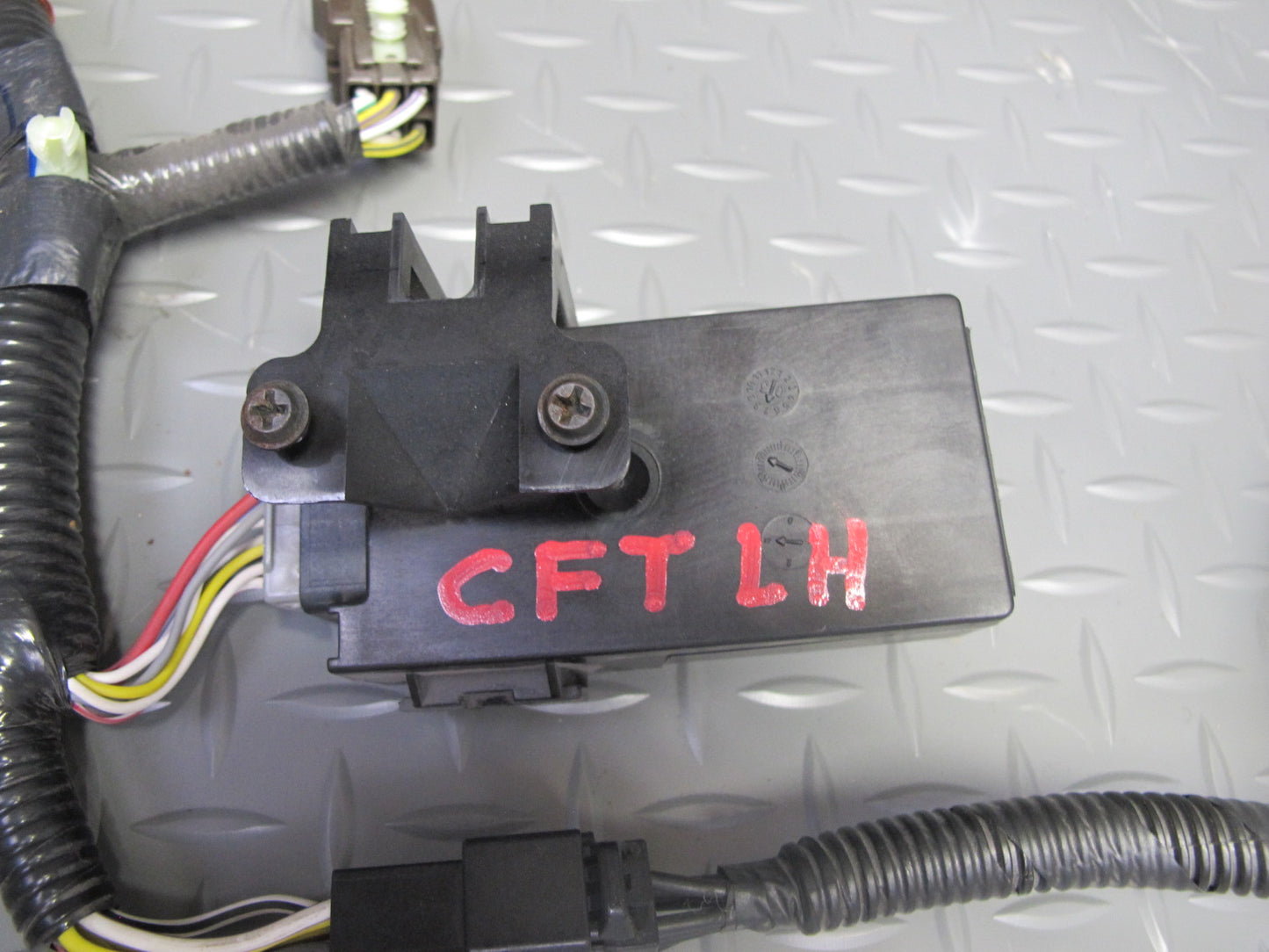 02-05 Ford Thunderbird Front Left Seat Heated Module w Wire Harness & Switch OEM