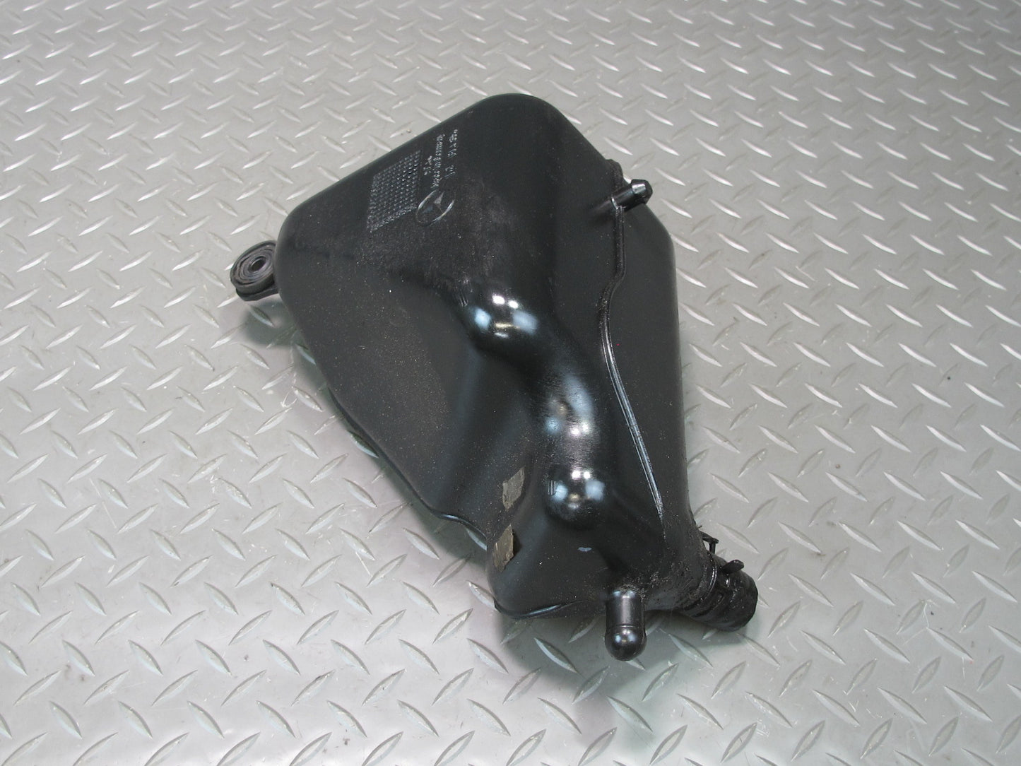 03-06 Mercedes R230 SL500 ABC Hydraulic Suspension Fluid Reservoir OEM