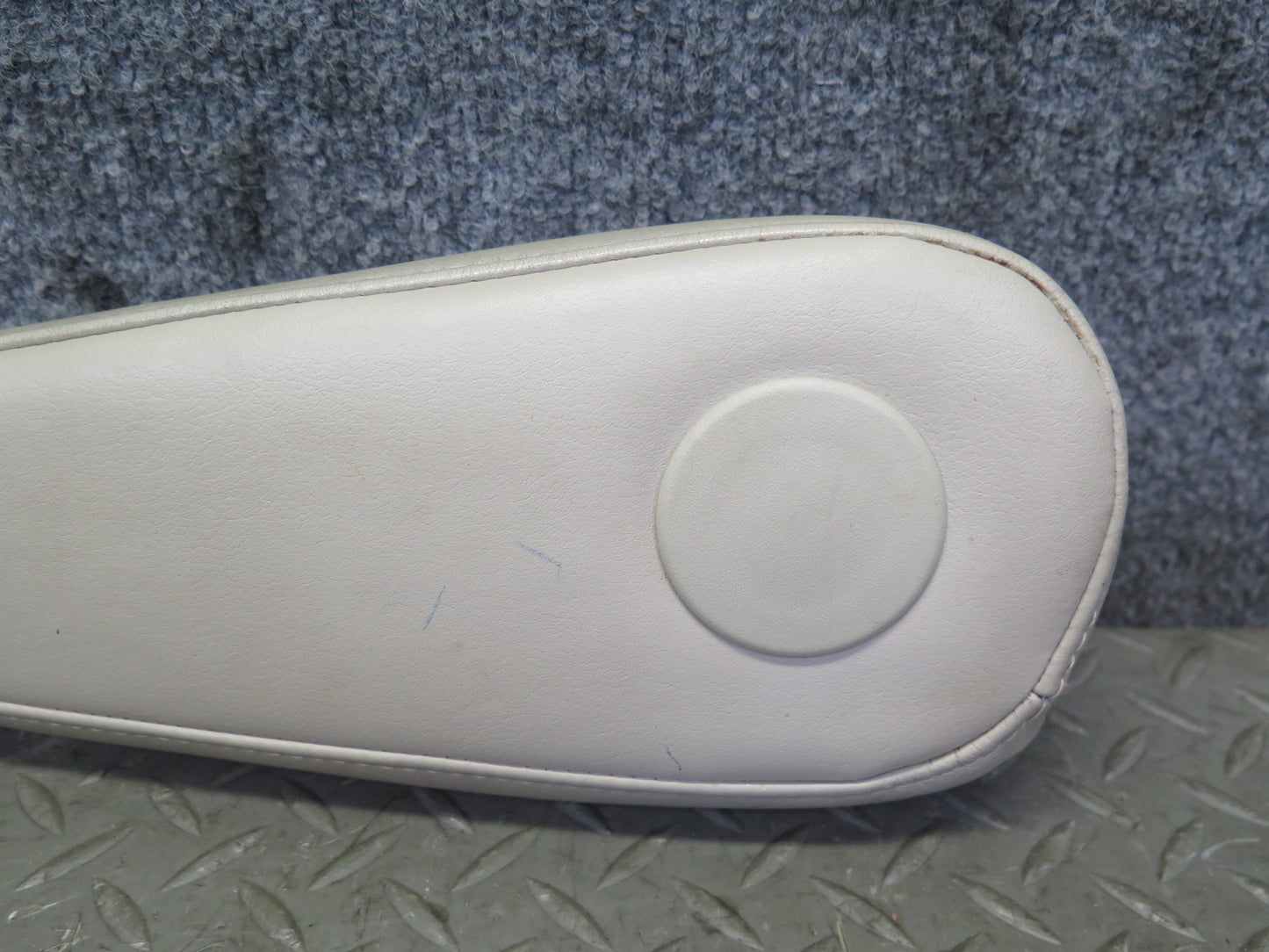 2003-2009 Lexus UZJ120L GX470 Front Right Side Seat Arm Rest Leather Ivory