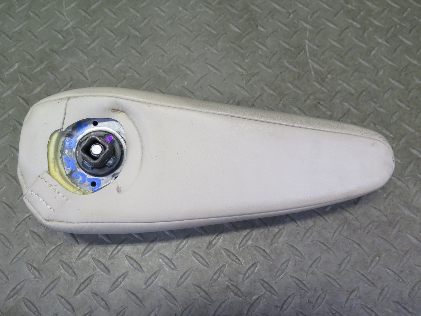 2003-2009 Lexus UZJ120L GX470 Front Right Side Seat Arm Rest Leather Ivory