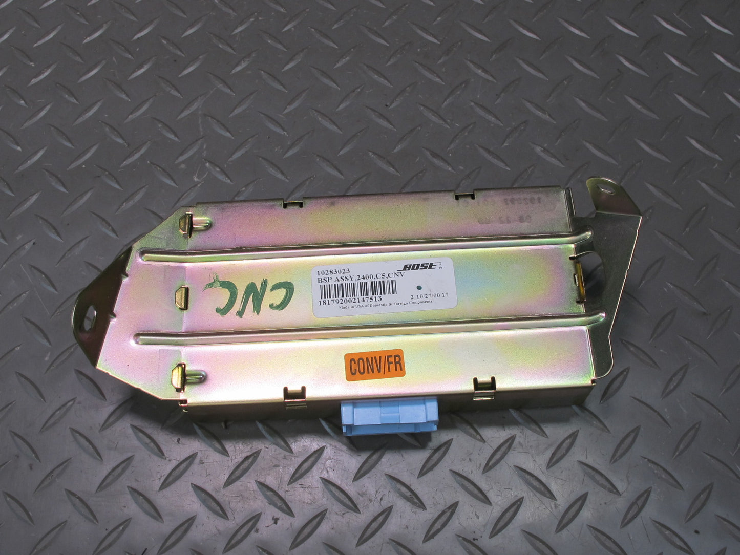 98-04 Chevrolet Corvette C5 Convertible Radio Antenna Amplifier Module OEM