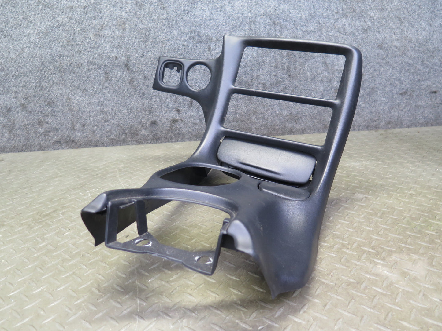 97-04 Chevrolet Corvette C5 Front Center Console Trim Panel Black OEM